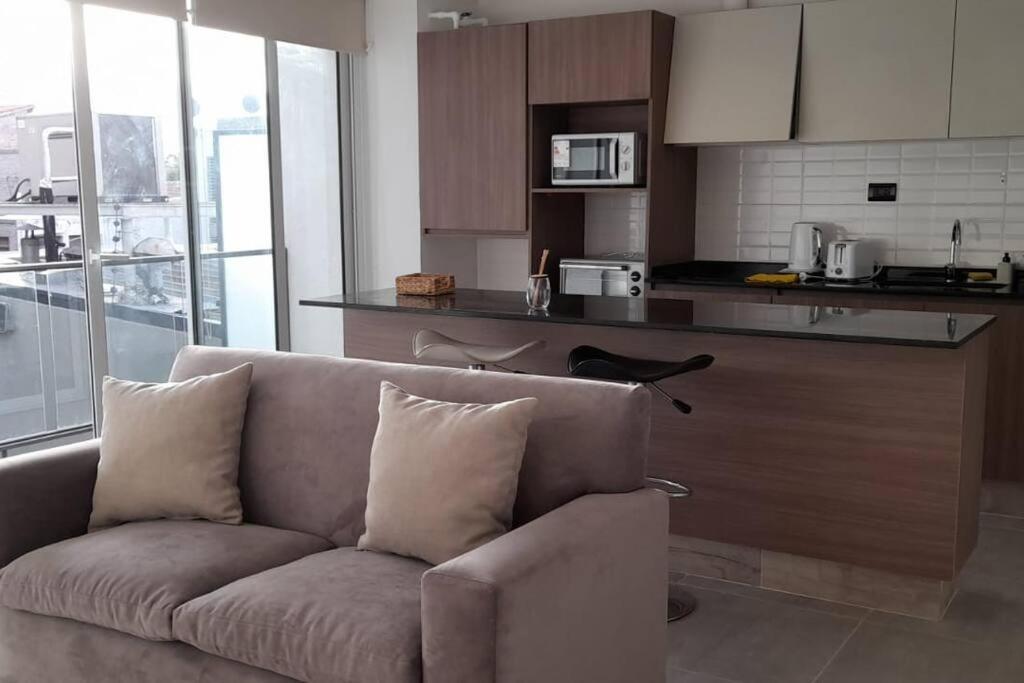 Excelente Departamento Muy Bien Ubicado Apartment *